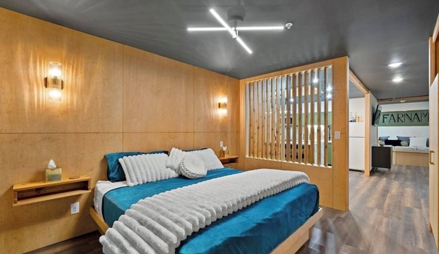 Farnam Midtown Condo 5J