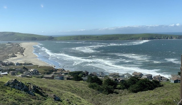 Farol, by Vinifera Homes