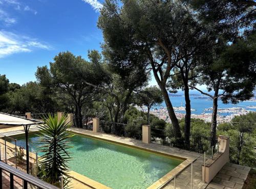 Faron - Beautiful villa with swimming pool, superb sea view