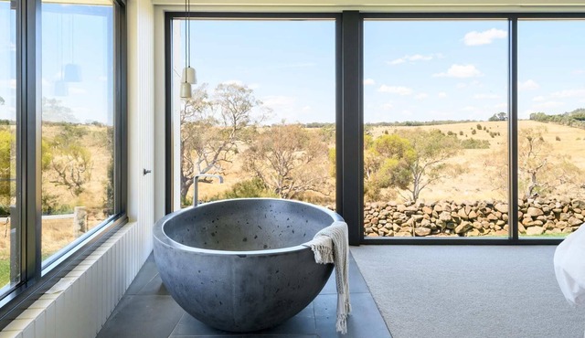 Fassway Farm Summary: