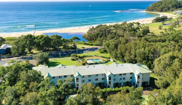 Fathoms 9 in Mollymook