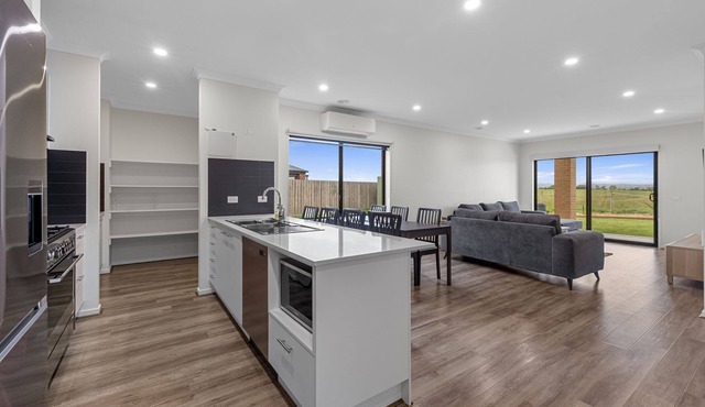 Fault Getaway - Linen Included