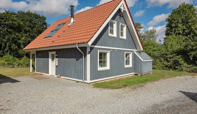 "Fausta" - 150m to the fjord by Interhome
