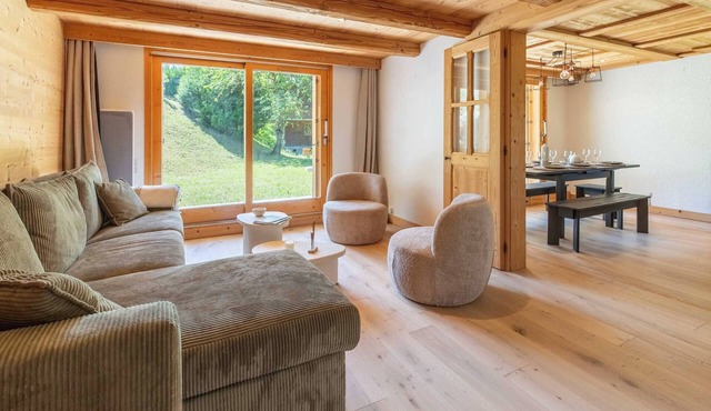 Fauvettes 2 : nice spacious apartment in Meribel Village