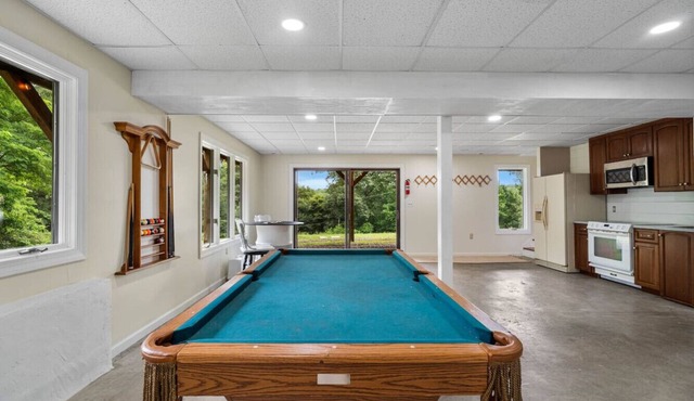 Fawn Hollow Retreat*King bed*game room*BBQ