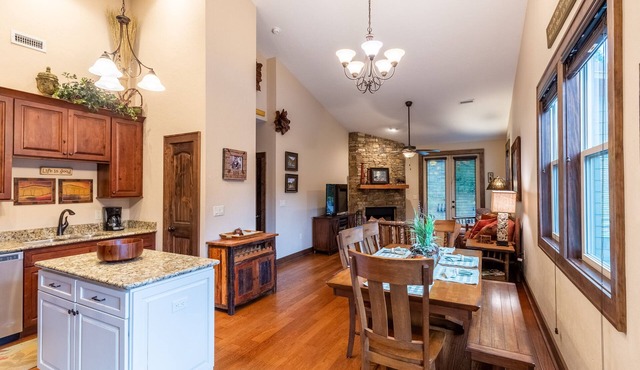 Featherstone - Modern Townhome in Small Resort Community w/Clubhouse & Pool