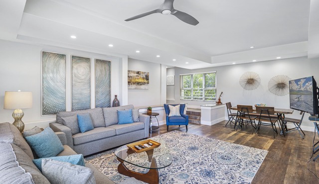 Featured on A&E's Vacation Rental Potential! Luxury Family Condo! AC and Pool!