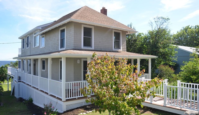 Featured on HGTV's Beach Hunters