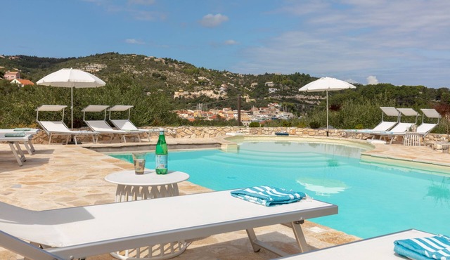 Fede - Luxury One-Bedroom Cottage in Gaios Paxos - Danilia Luxury Cottages