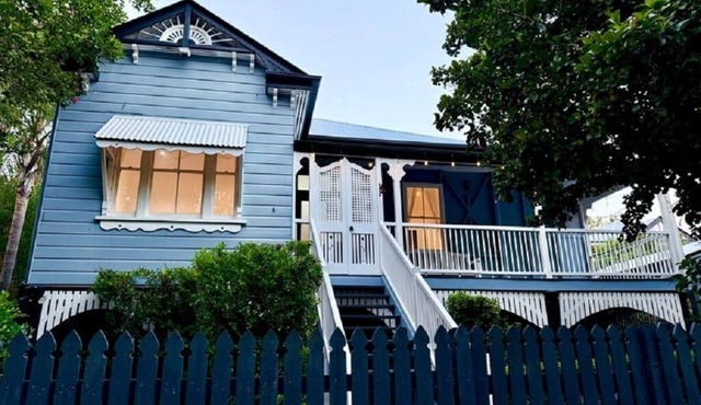 Federation era charmer, character & location