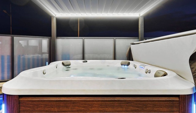 Fee4Me Villa with pool in Dolores, Alicante