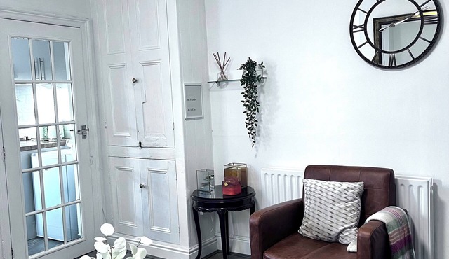 Feel at Home away from HomennnWalking distance to the City and train station