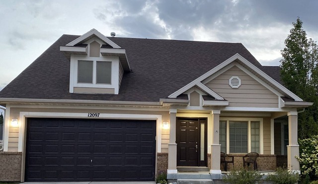Feel home when away! Enjoy the Mountain and easy access to outdoor activities!