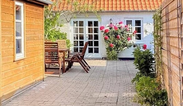 Feel the island vibe in Skipperhus