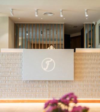 Felix Hotel