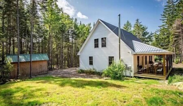 Fellows Maine Home: A Coastal Retreat Near Acadia