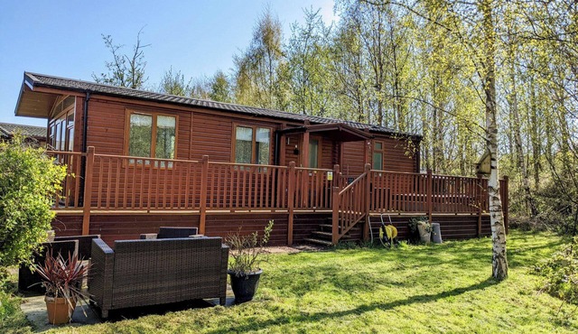 Felmoor Park Northumberland Lodge with Hot Tub - 4