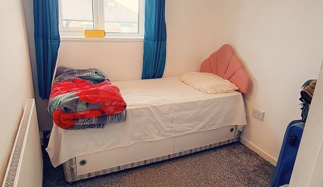 Female and Couple Friendly Single Room