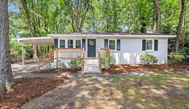 Fenced In|Updated|Pets OK|3 Bed 2 Bath|Walkable DT
