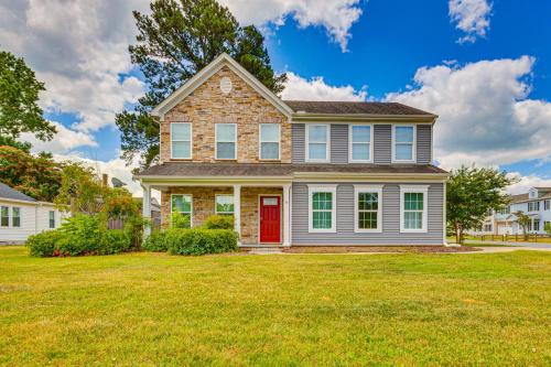 Fenced Yard and Patio! 2,400-Sq-Ft Chesapeake Home