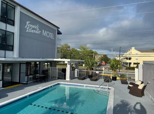 Fenwick Islander Motel