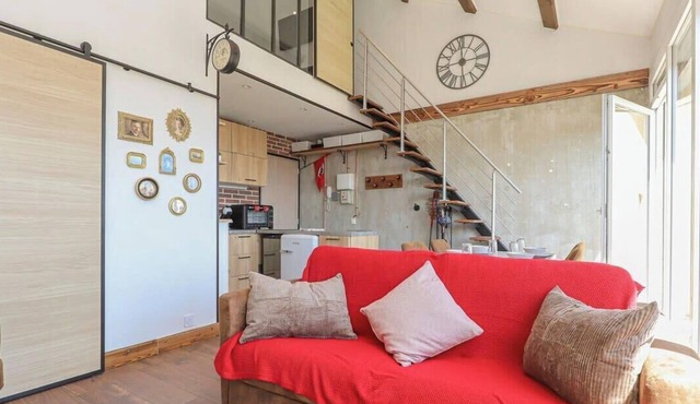 Feretra - Duplex 33 m² – Métro Empalot à 3 min | Parking free