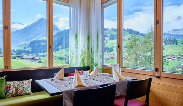 Ferien- und Familienhotel Alpina