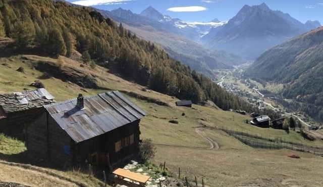 Ferienhaus für 4 Gäste mit 61m² in Evolène