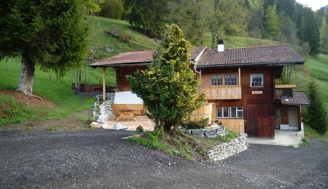 Ferienhaus Niesen View by Interhome