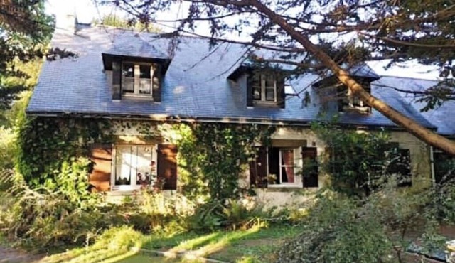 Ferienoase mit Großem Garten und Pool