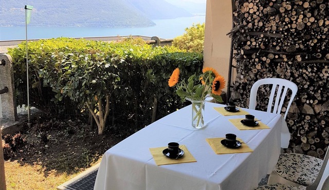 Ferienwohnung/app. für 4 Gäste mit 100m² in Brissago