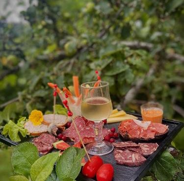 Ferme-auberge le cochon du Madres