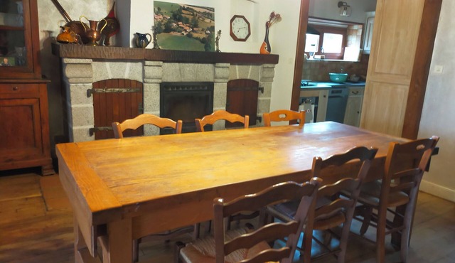 Ferme de la viguerie: country house between Quézac and Maurs