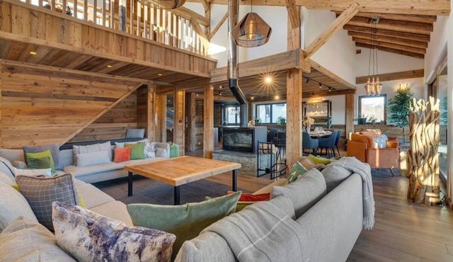 Ferme Des Cornuts 15 guests Hot Tub Ski Bus