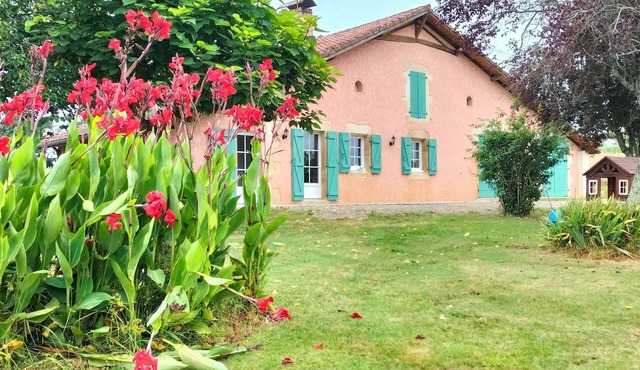 Ferme Rénovée Tout Confort à la Campagne