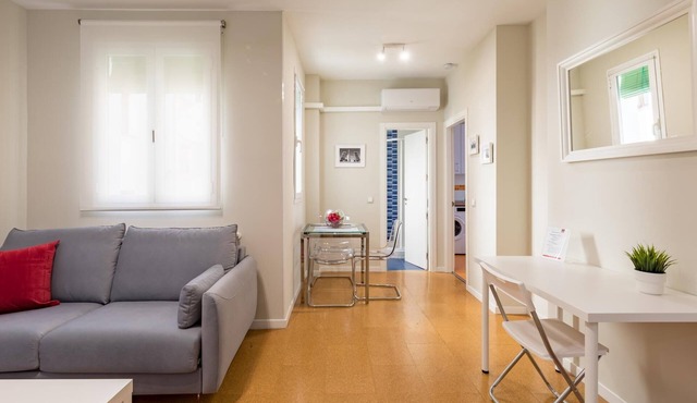 Fernán González - 2 Bedrooms