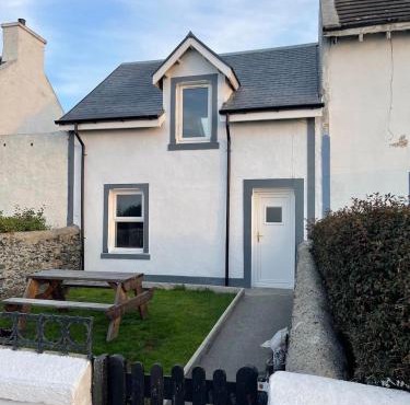 Fernbank Cottage - Bruichladdich, Isle of Islay