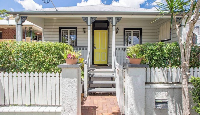 Fernberg Cottage Sunny Queenslander Charm