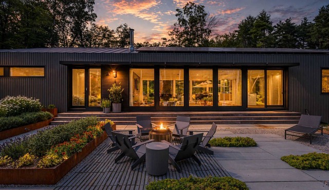 Fernbrook: Contemporary Getaway w/Private Home Gym near Great Barrington
