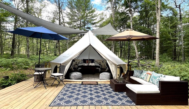 Ferned Creek bell tent Lux-camping/glamping:)