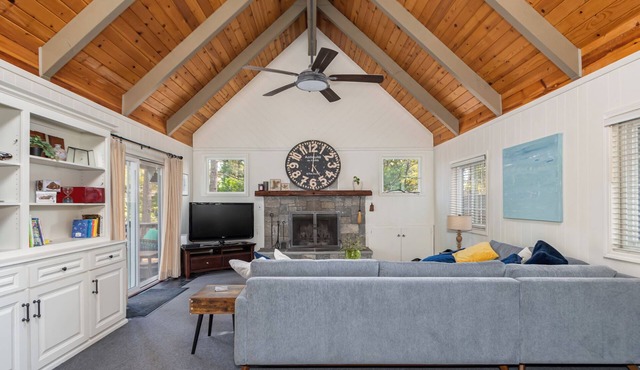Fernwood- Adorable Cabin w/BLS Access