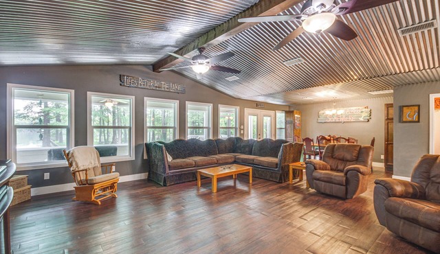 Ferriday Lakehouse w/Private Dock, Deck, & Yard!