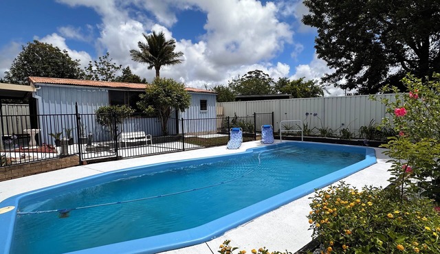 Festive Coastal Retreat - Private Pool