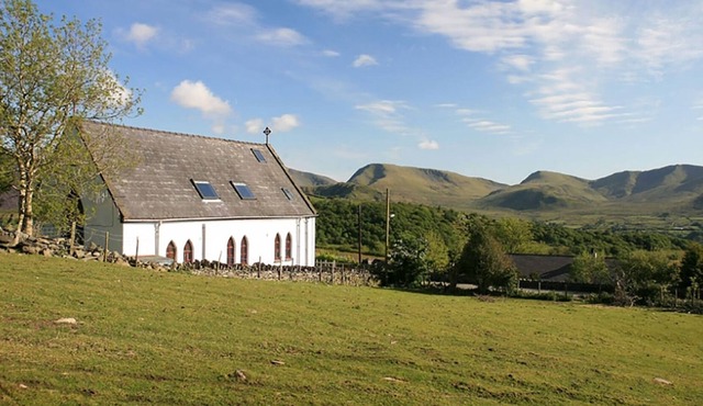 FFYNNON WEN, pet friendly, with a garden in Dinorwig