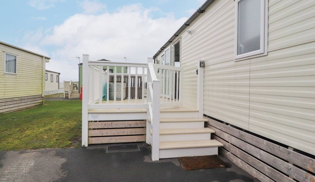 FGH HOLIDAYS, family friendly, country holiday cottage in Heysham