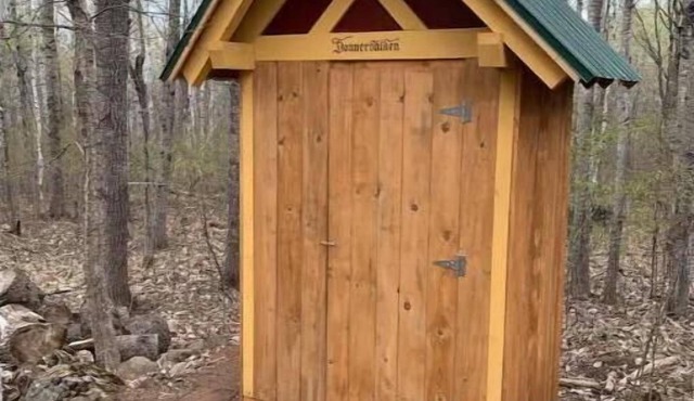 Fiddlehead Farm Yurt