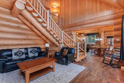 Fiddler Lake Resort - Bear 22