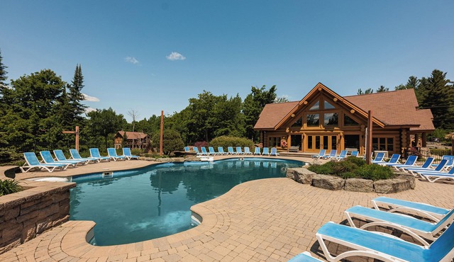 Fiddler Lake Resort - Deer 80