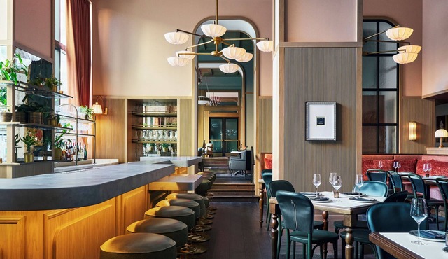 Fidelity Hotel