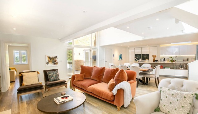 Field House - Stunning 3 Bedroom Home in Kingham